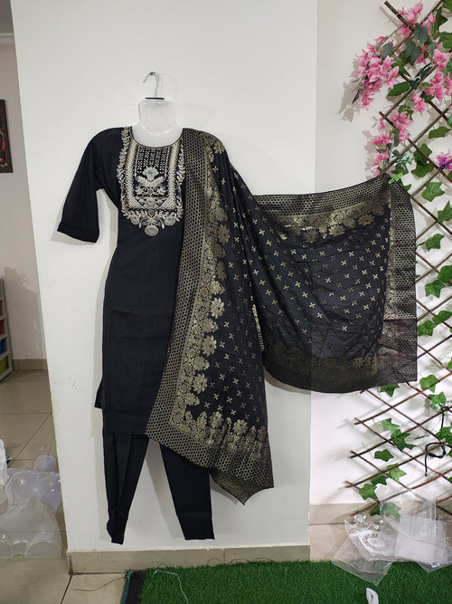 Balwoom Black Kurta Set